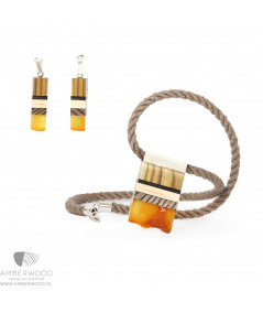pendant and earrings with amber and wood.