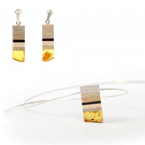 Earrings and pendant made of amber and wood.